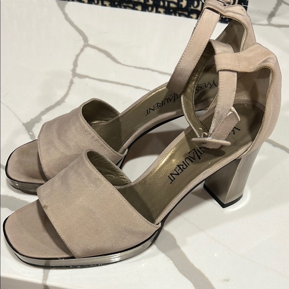 Yves Saint Laurent Cream Chunky Heel Sandals